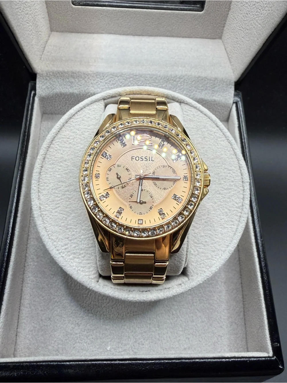 Fossil Riley ES2811 Gold Tone Crystal Watch Womens 38.6mm Rose Dial Multi 10 ATM